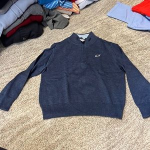 Vineyard vine size 4 never worn